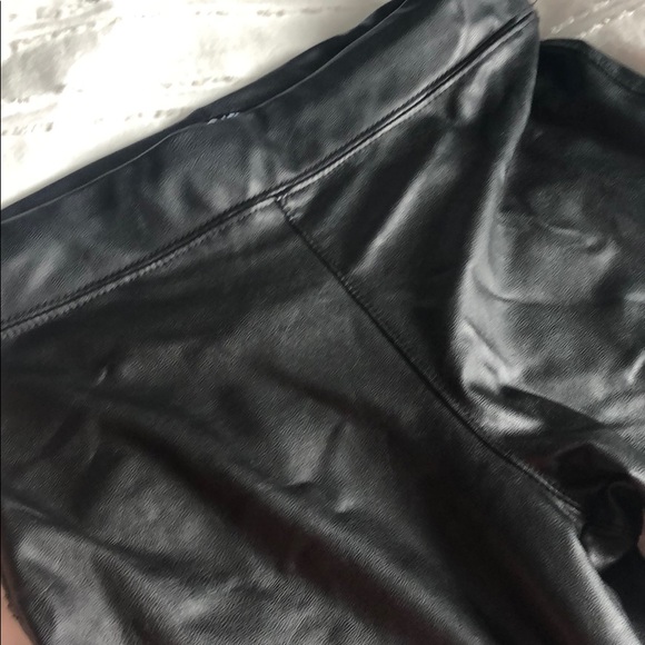 Leather pants - Picture 2 of 4